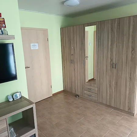 Apartment 1-zimmer-wohnung Naehe Playmobil Funpark Oberasbach